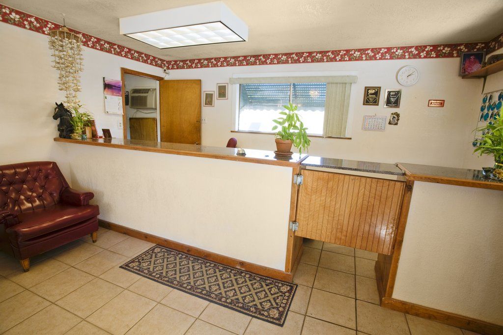 Super 8 By Wyndham Sonora Motel Bagian luar foto