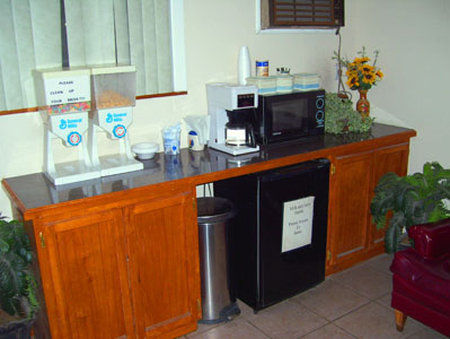 Super 8 By Wyndham Sonora Motel Bagian luar foto